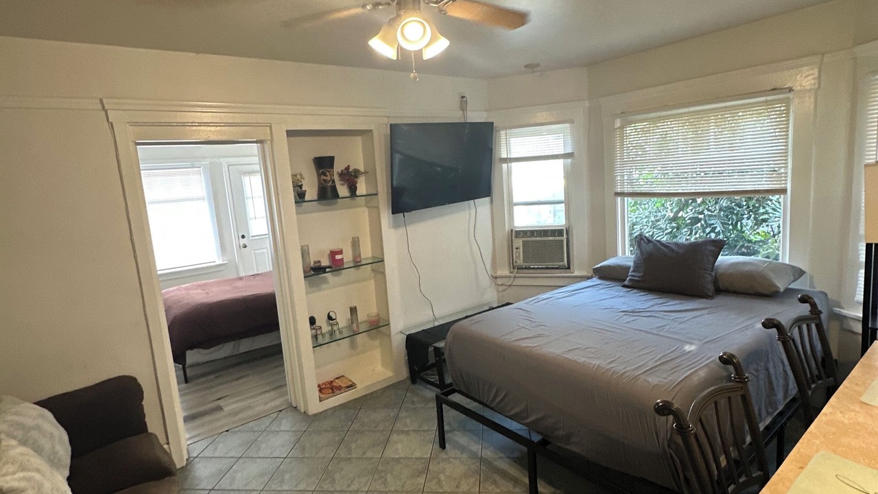 Photo of Bedroom in Golden Hill