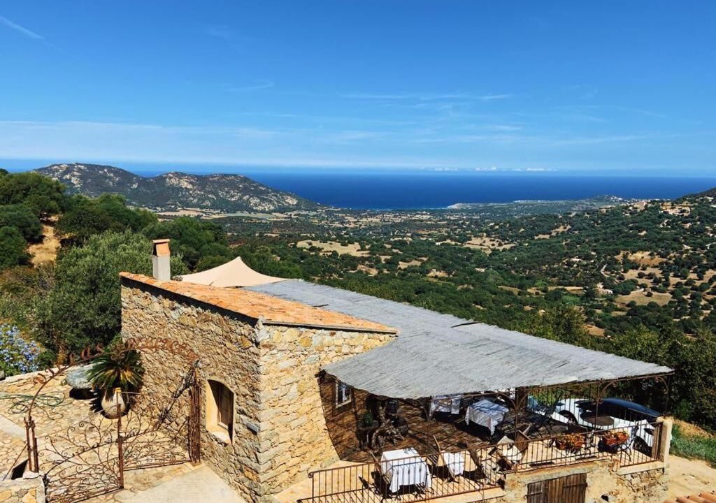 Photo of Outdoor in Cateri