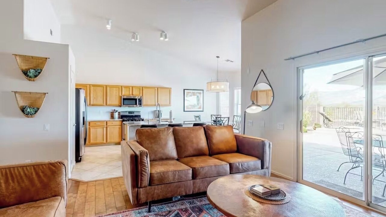 Photo of Livingroom in The Bluffs