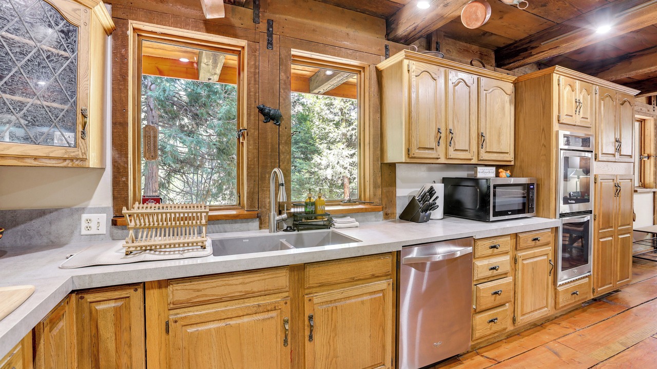 Photo of Kitchen in Crestline