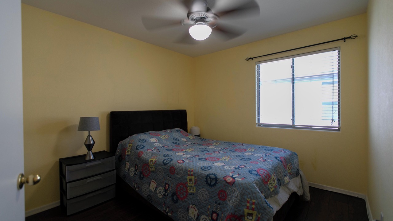 Photo of Bedroom in Drexel-Alvernon