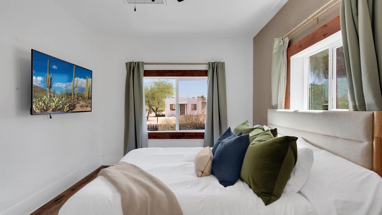 Photo of Bedroom in Feldman's