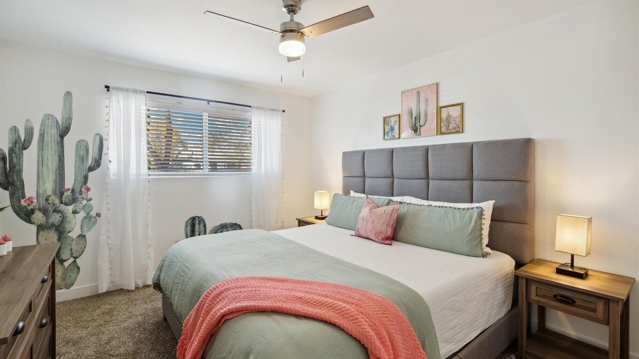 Photo of Bedroom in New Papago Parkway
