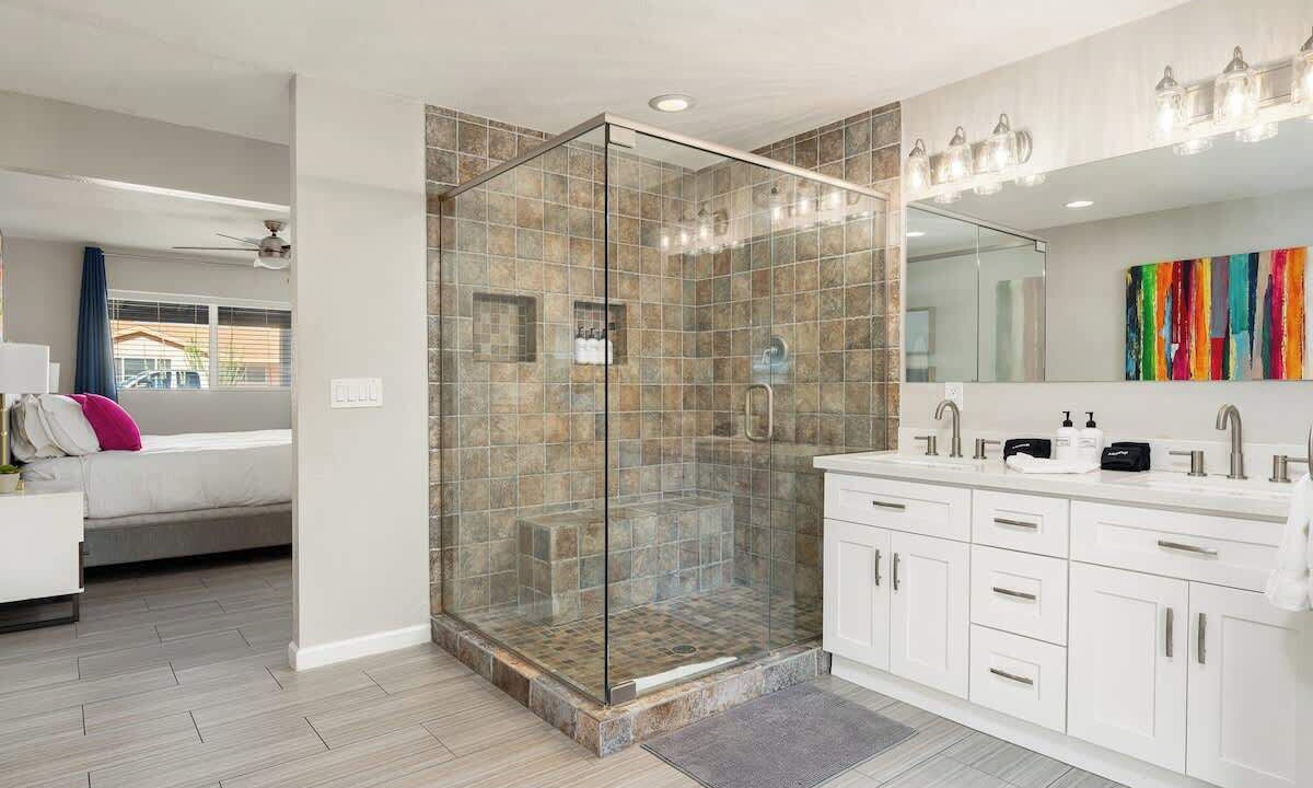 Photo of Bathroom in Scottsdale Estates Six