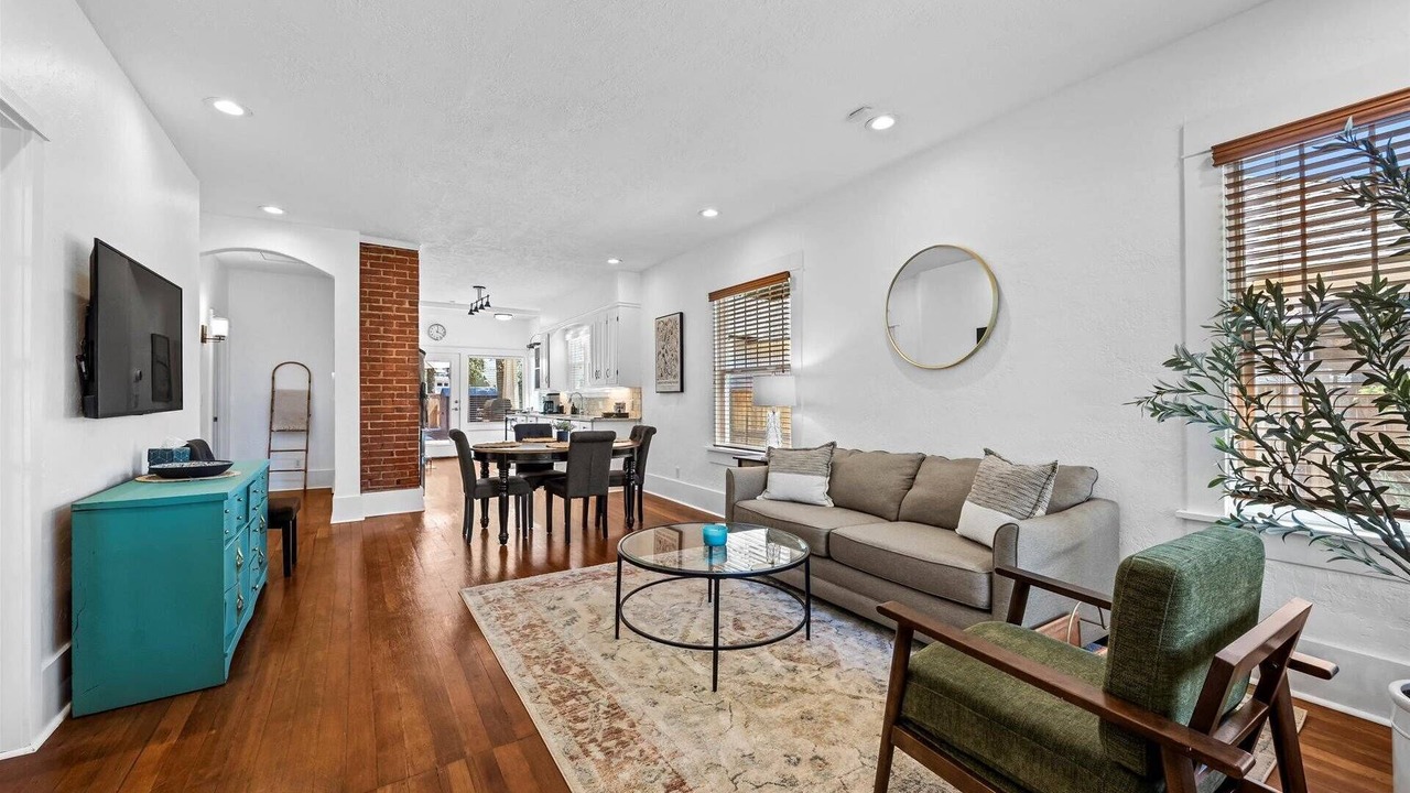 Photo of Bedroom in North End