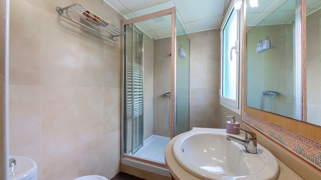 Photo of Bathroom in Adra