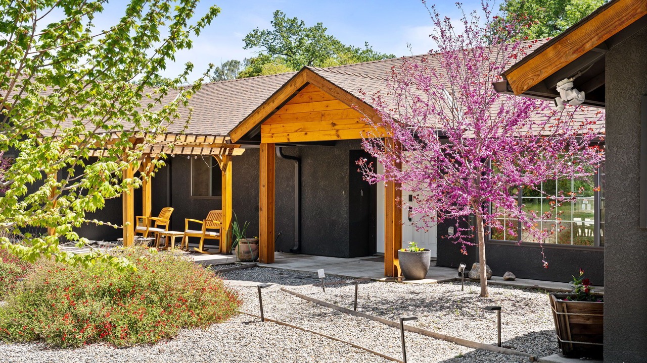 Photo of Outdoor in Mariposa