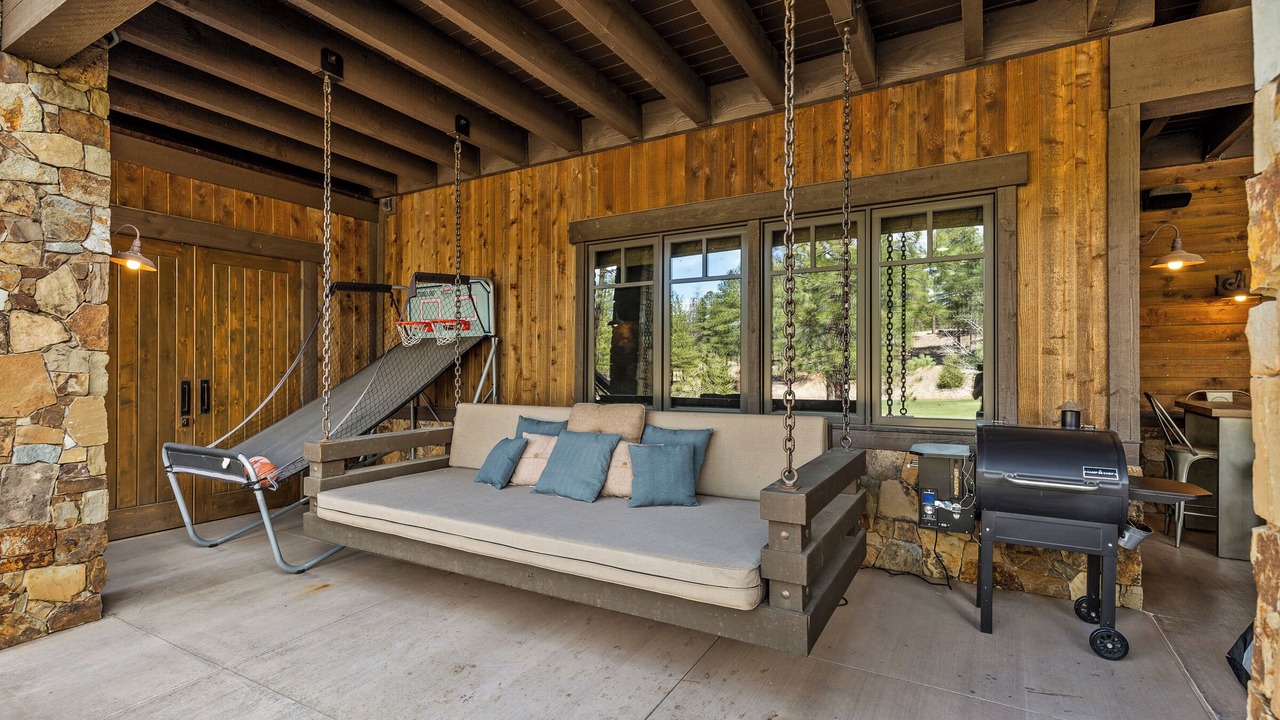 Photo of Livingroom in Flagstaff