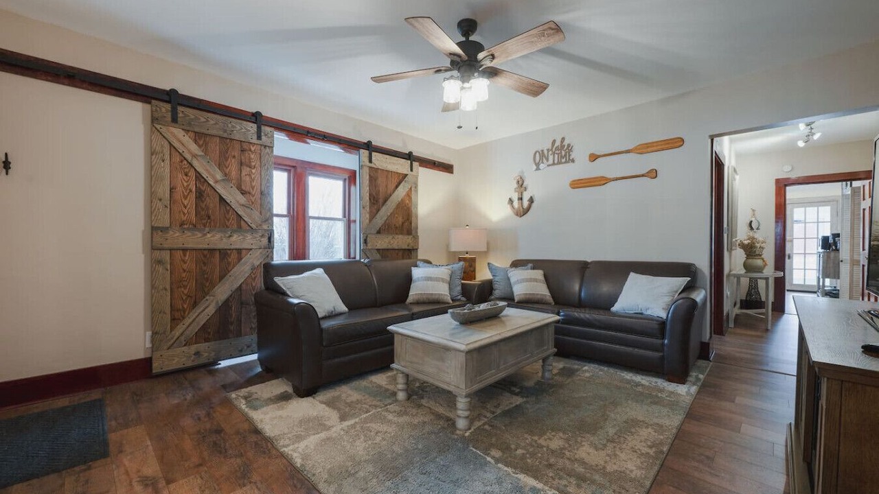 Photo of Livingroom in Lakeside