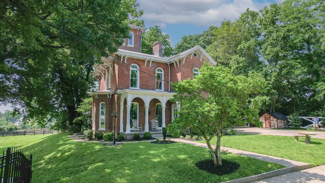 Photo of Others in Lexington
