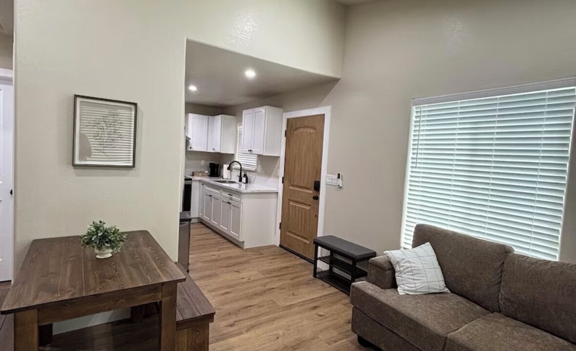 Photo of Livingroom in Raisin