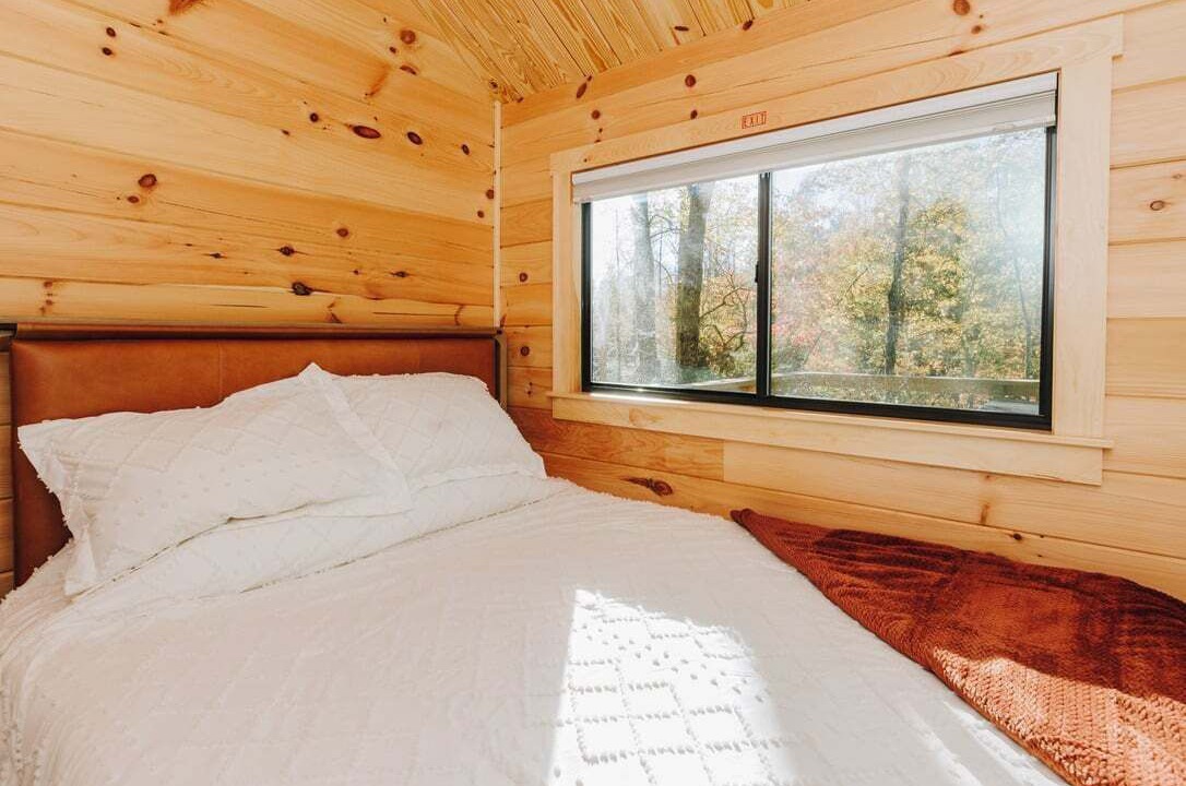 Photo of Bedroom in Campton
