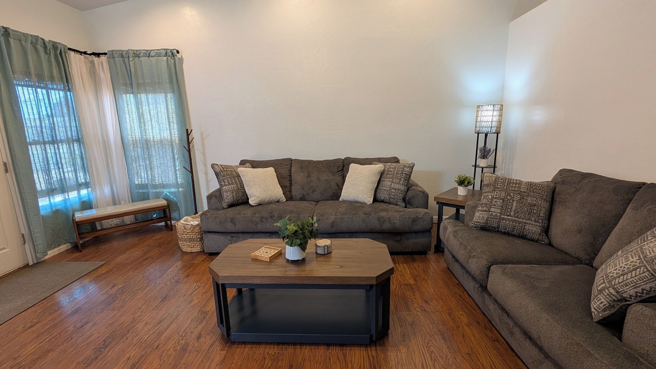 Photo of Livingroom in Page