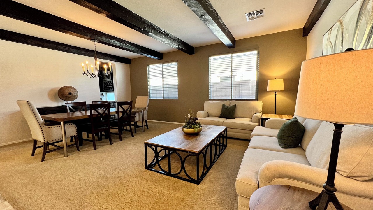 Photo of Livingroom in Queen Creek