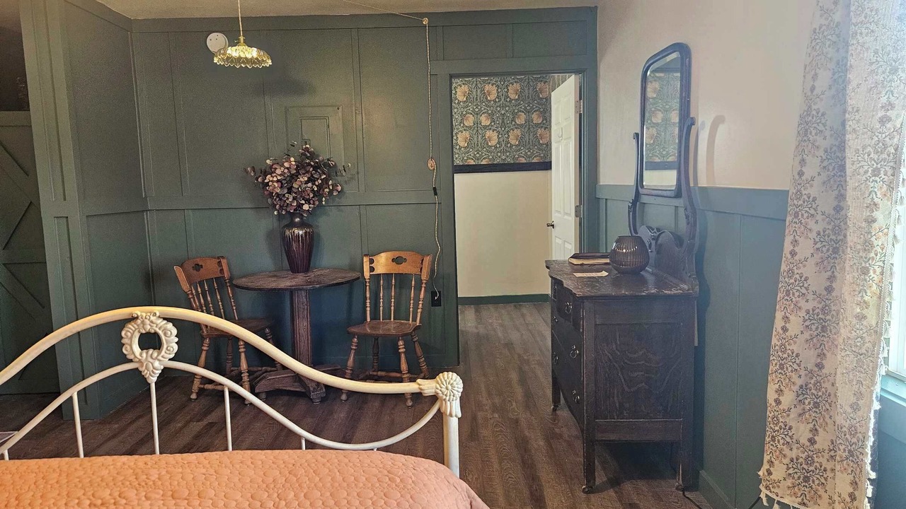 Photo of Bedroom in Almo