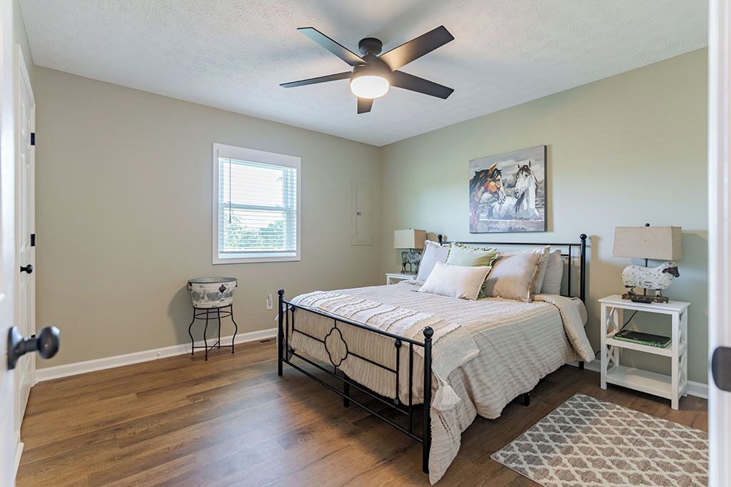 Photo of Bedroom in Shelbyville