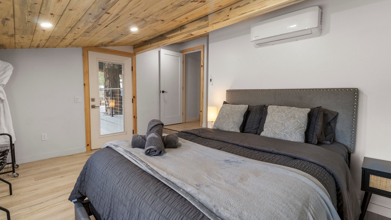 Photo of Bedroom in Pinetop-Lakeside