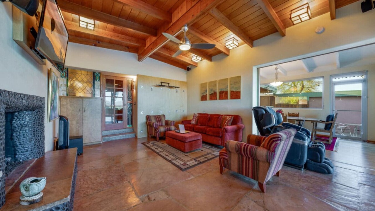 Photo of Livingroom in Tucson