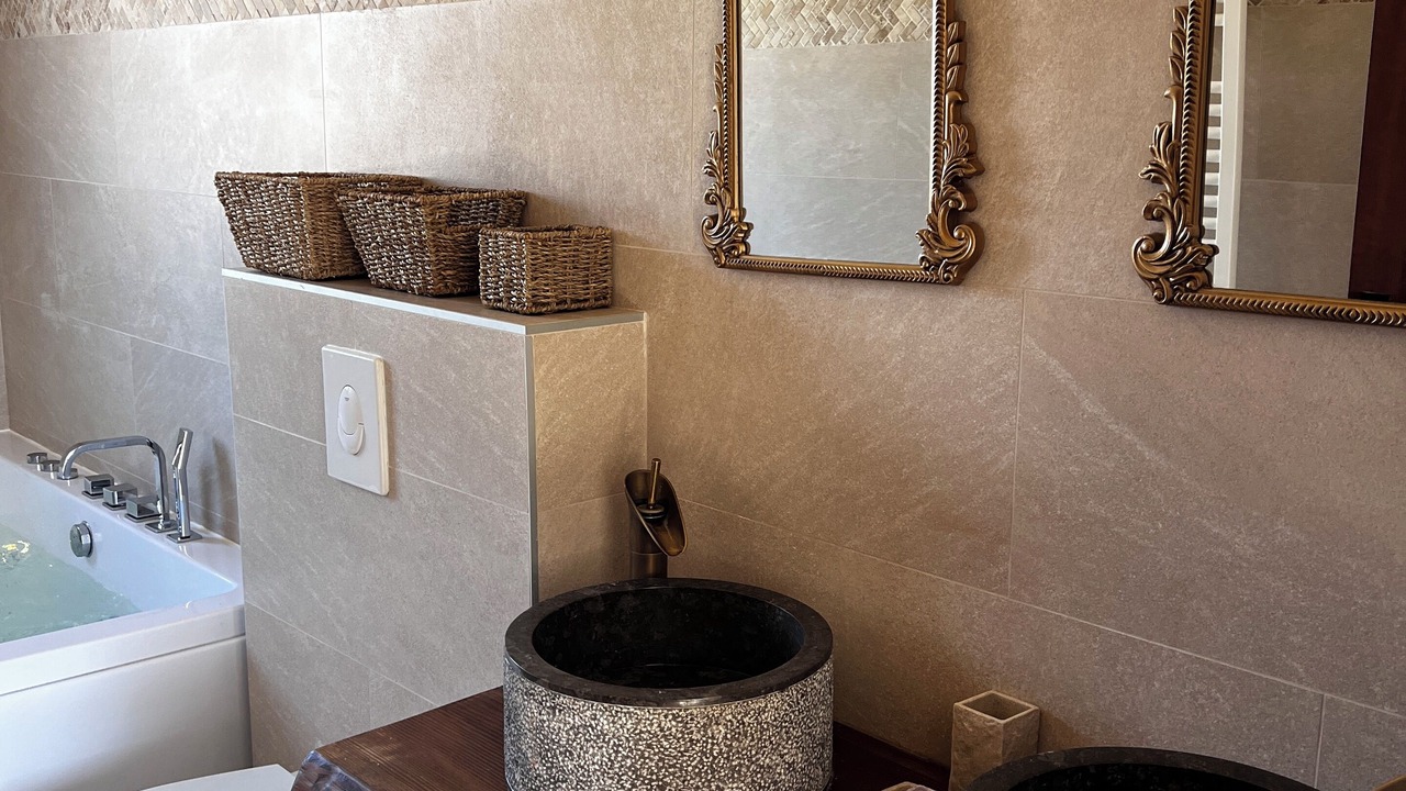 Photo of Bathroom in Lozari