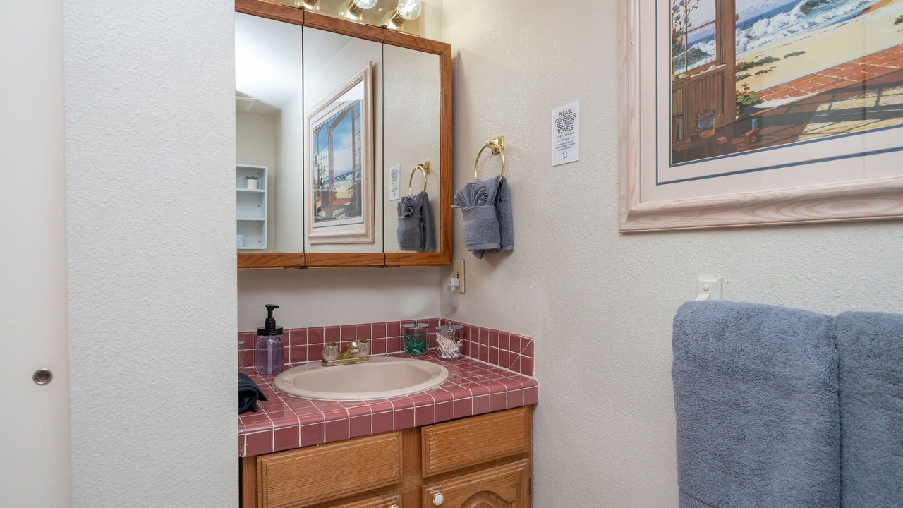 Photo of Bathroom in Moovalya Keys