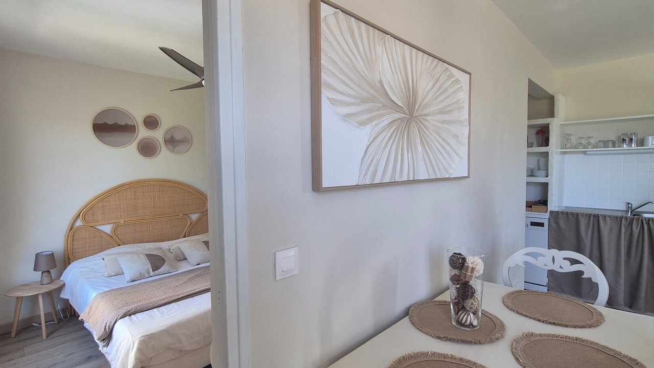 Photo of Bedroom in Calenzana