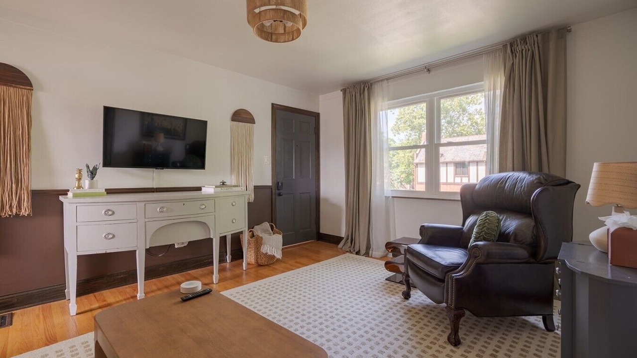 Photo of Livingroom in Grandview Heights
