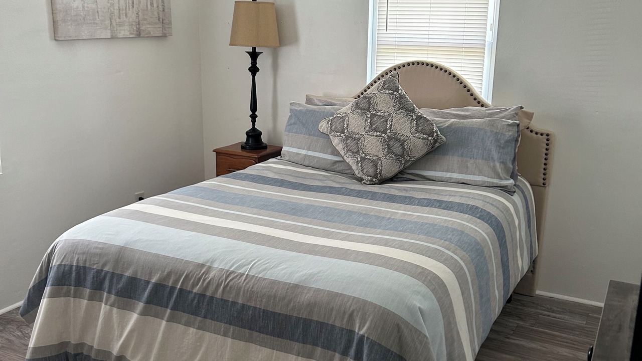 Photo of Bedroom in Willoughby Spit