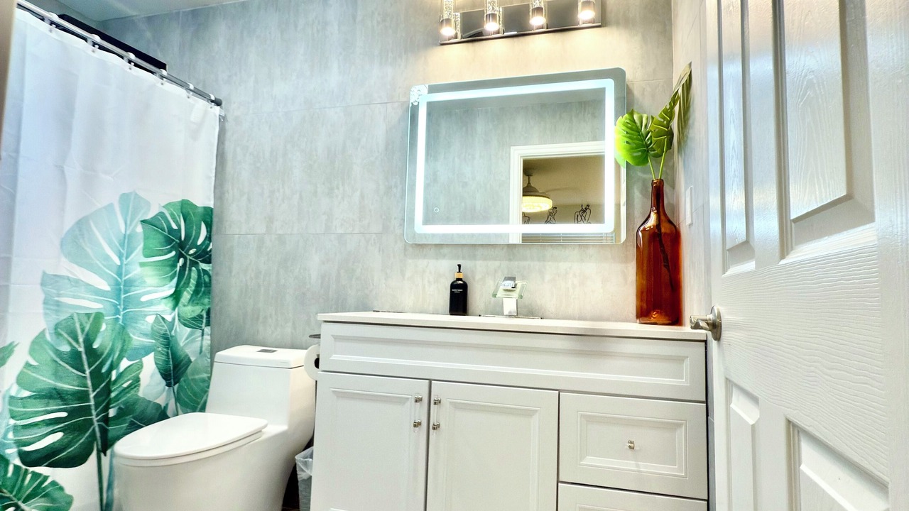 Photo of Bathroom in Bakersfield