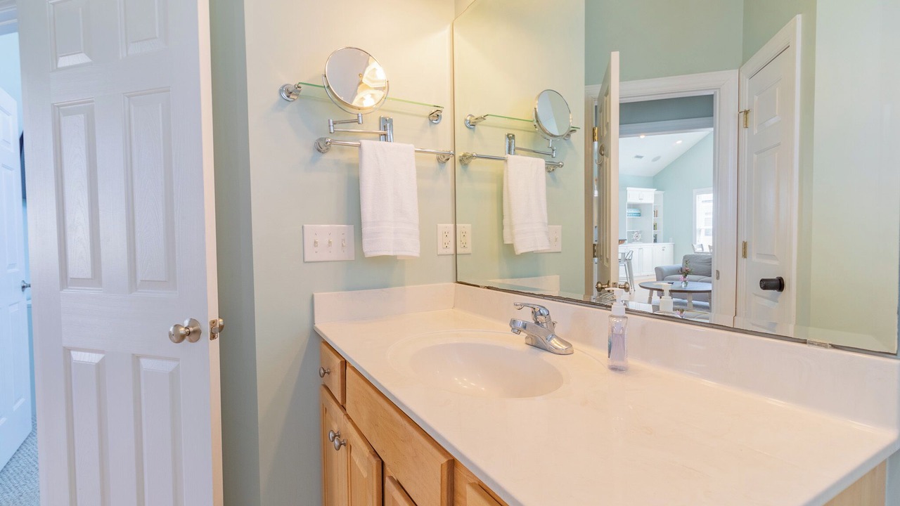 Photo of Bathroom in Surf City