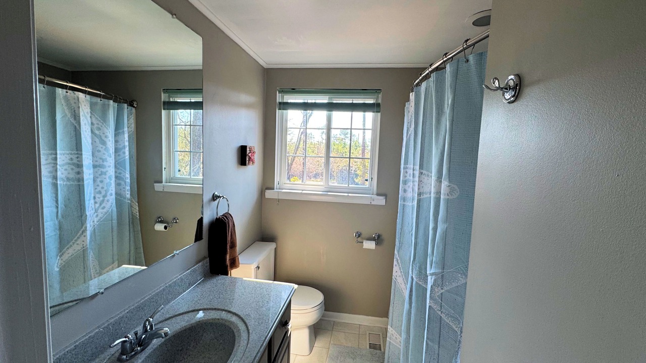 Photo of Bathroom in Piney Island
