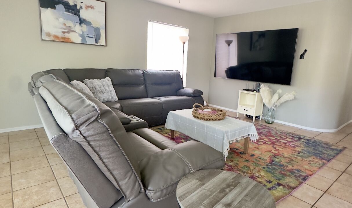 Photo of Livingroom in Tucson