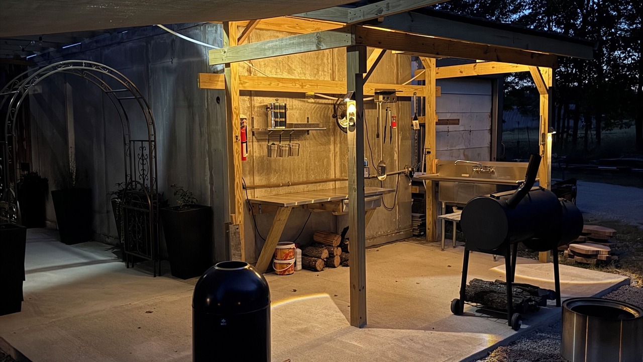 Photo of Outdoor in Loretto