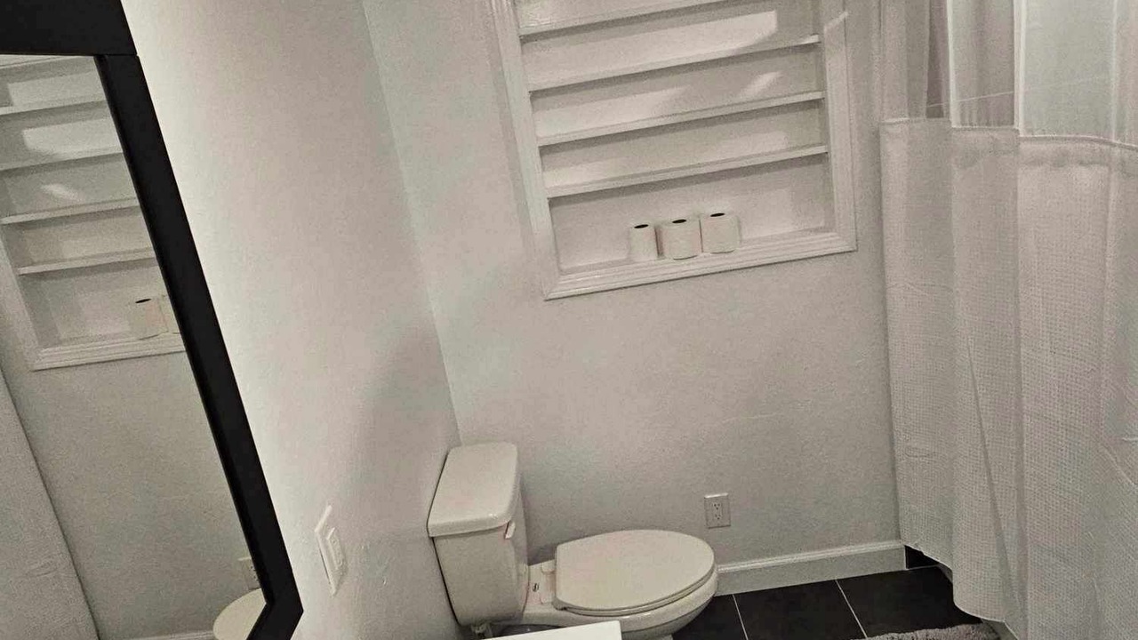 Photo of Bathroom in Lakeport