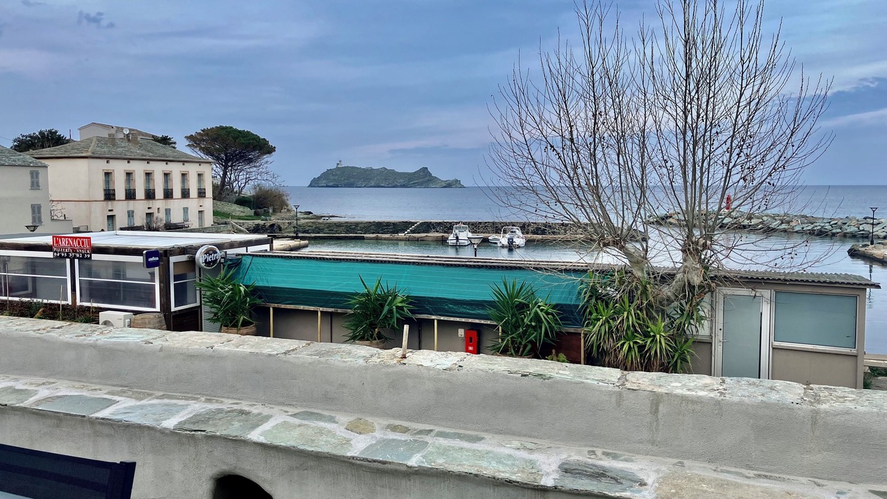Photo of Patio Balcony in Barcaggio