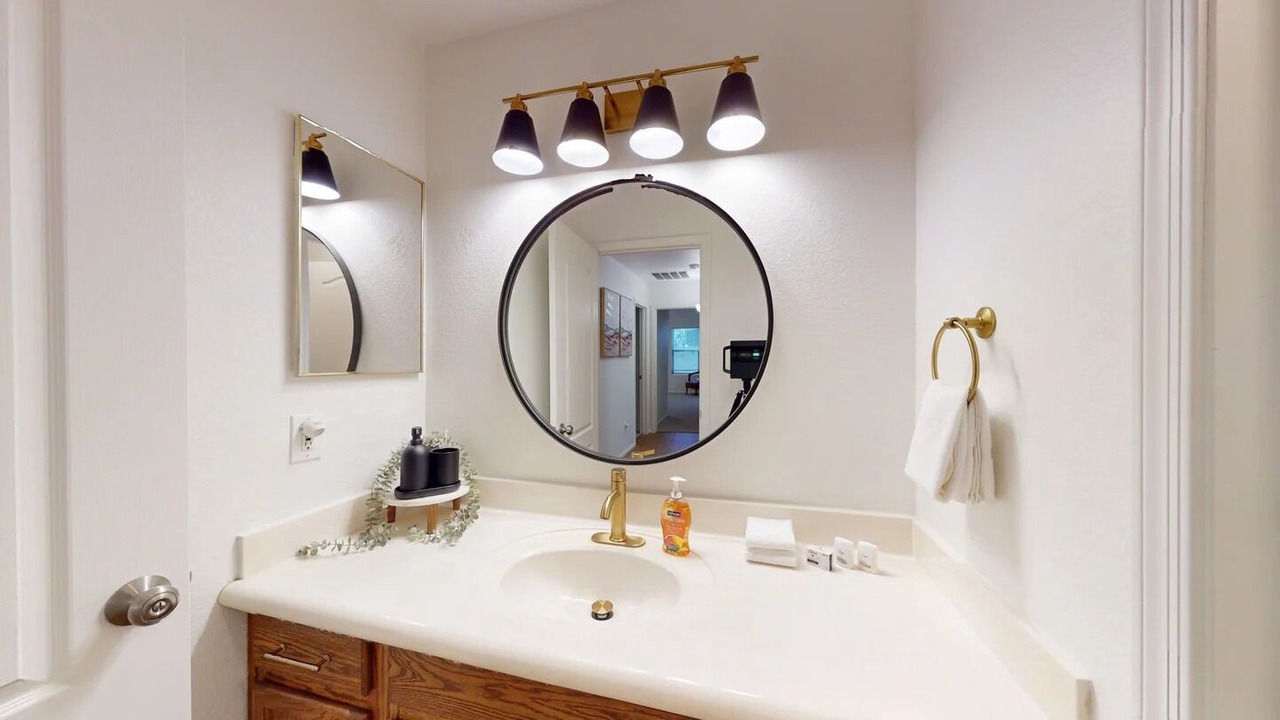 Photo of Bathroom in Villages At Queen Creek