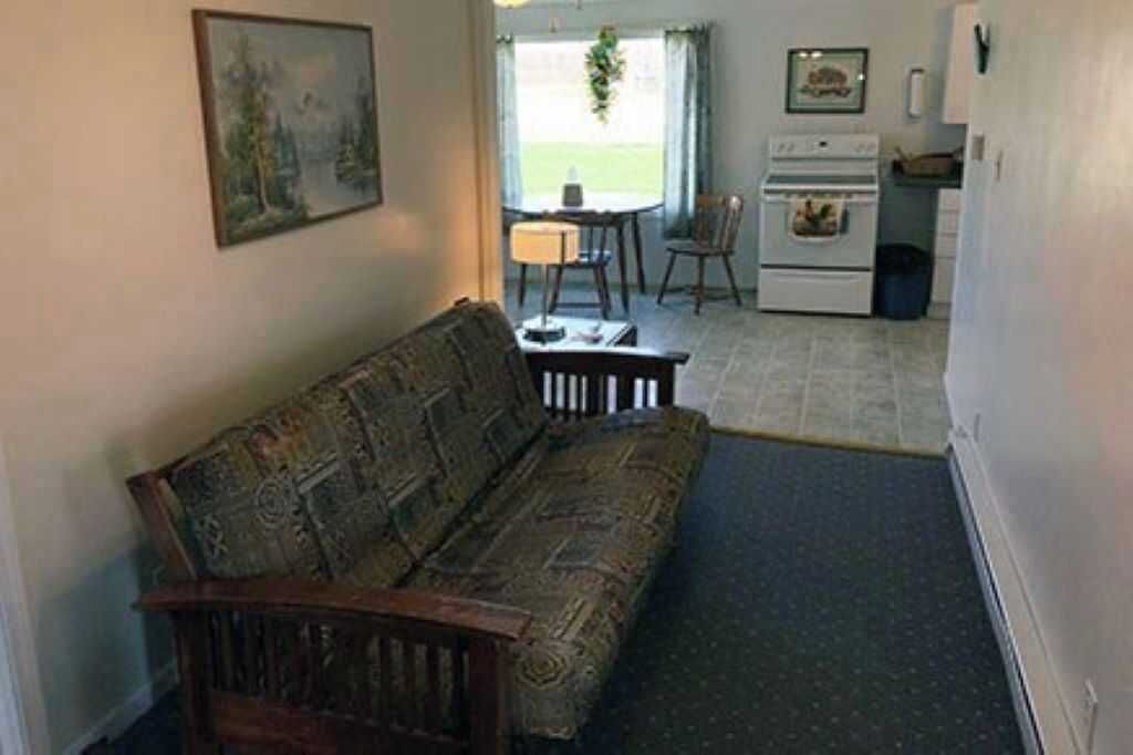 Photo of Livingroom in Huron