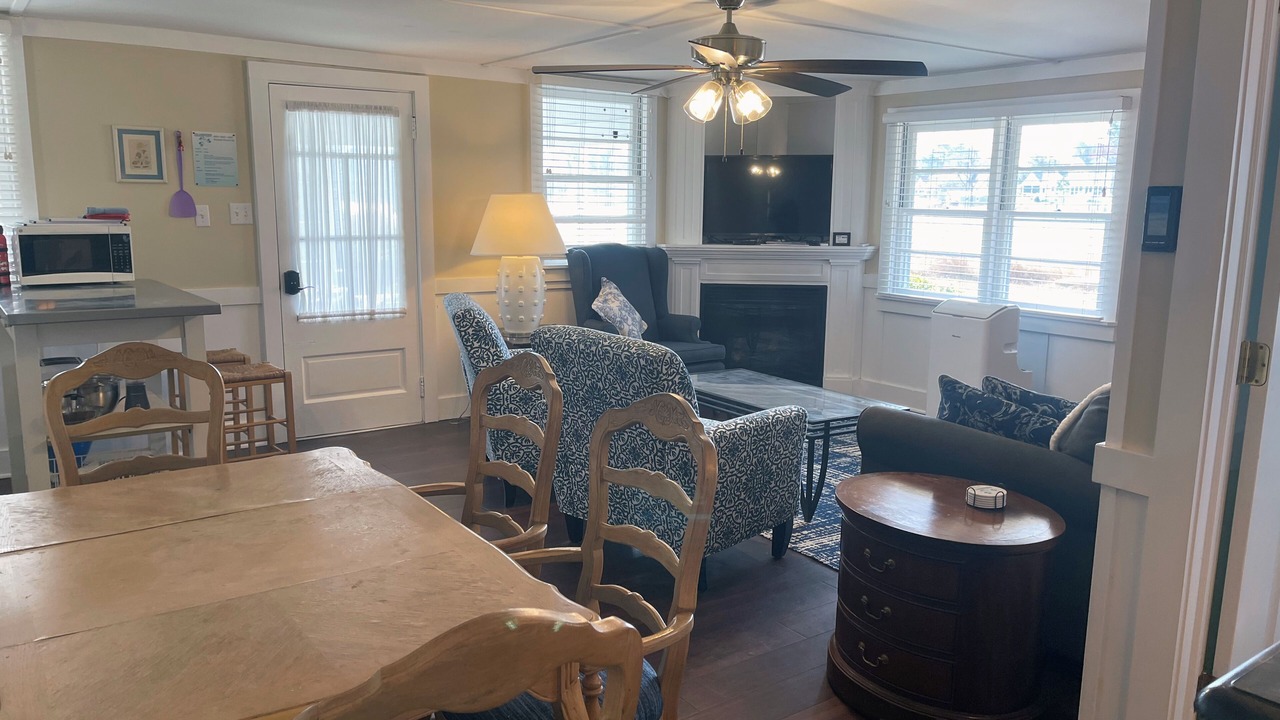 Photo of Livingroom in Bozman
