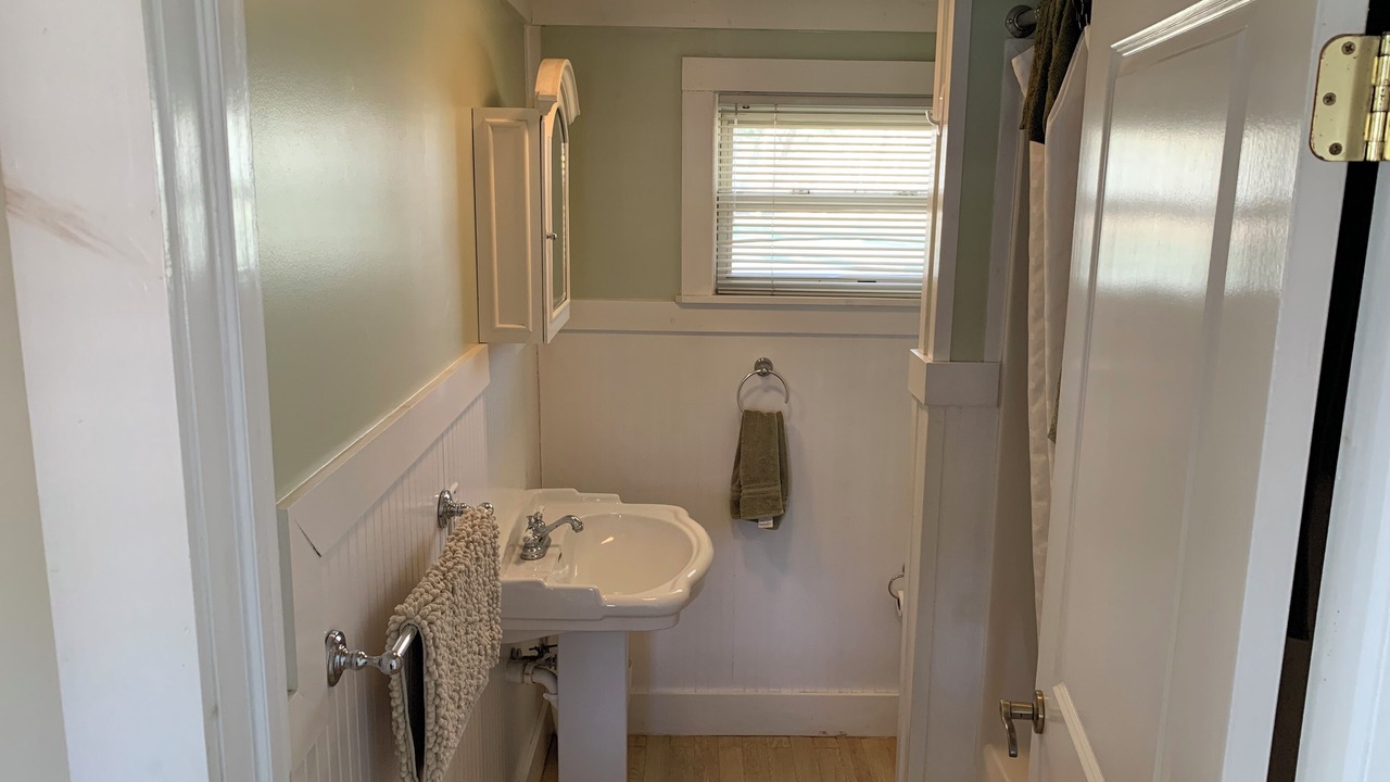 Photo of Bathroom in Bozman