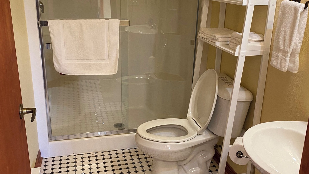 Photo of Bathroom in Put-in-Bay