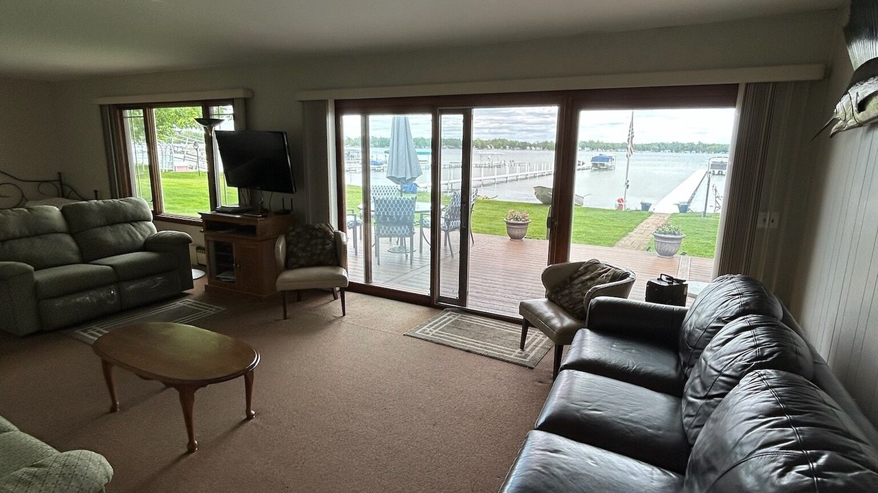 Photo of Livingroom in Coldwater