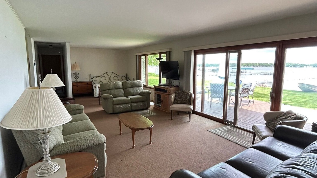 Photo of Livingroom in Coldwater