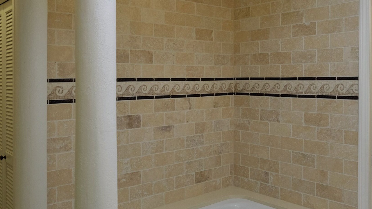 Photo of Bathroom in Green Valley South Acres