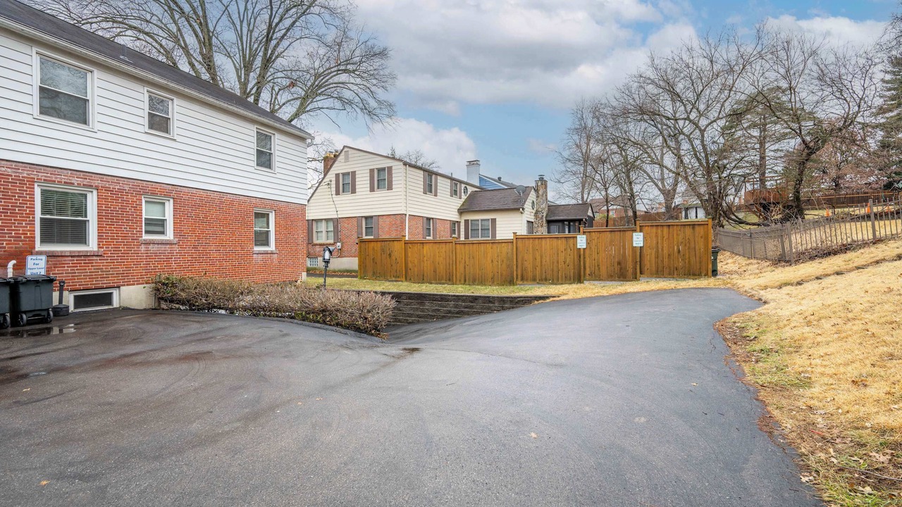 Photo of Others in Roselawn Finance