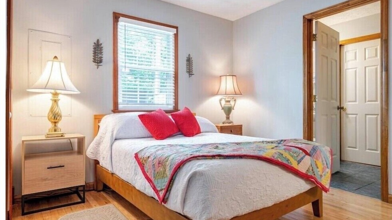 Photo of Bedroom in Saint Francis