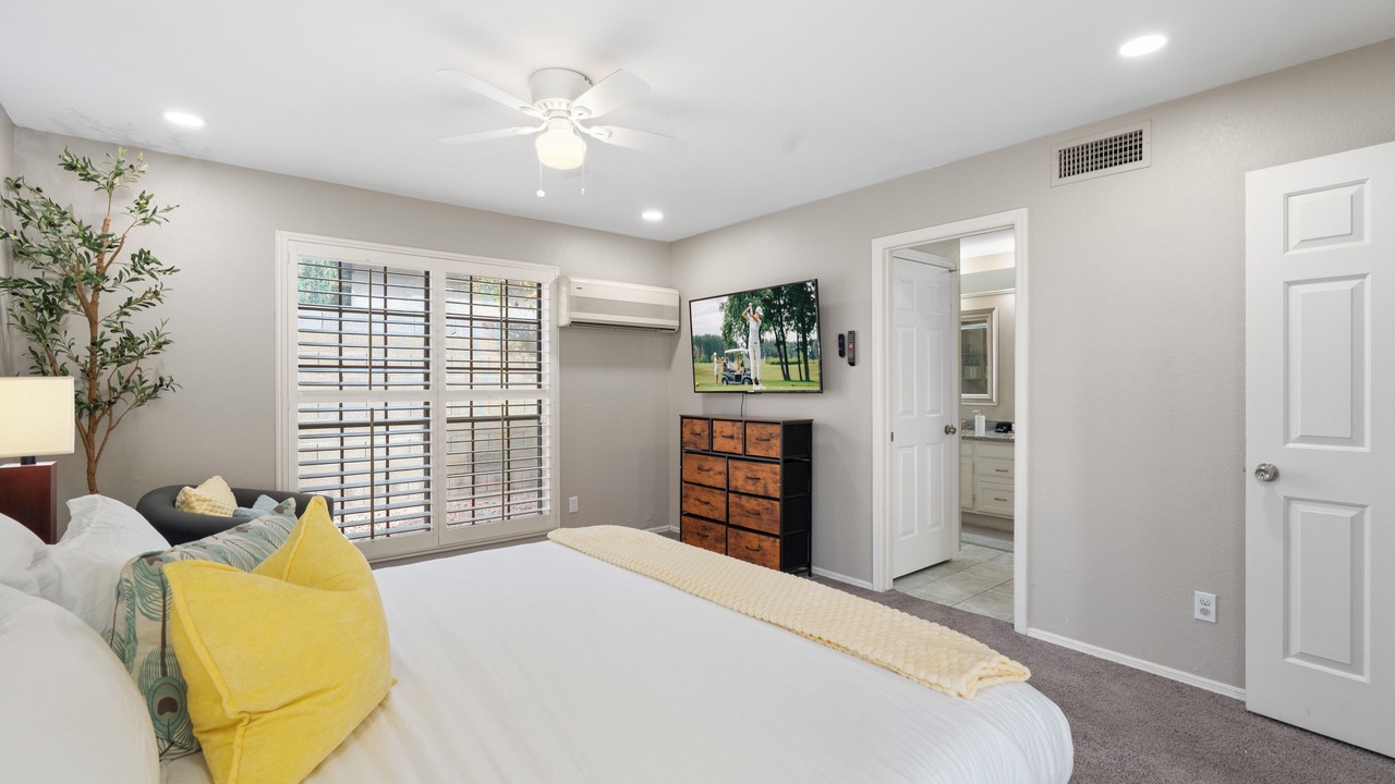 Photo of Bedroom in Covey
