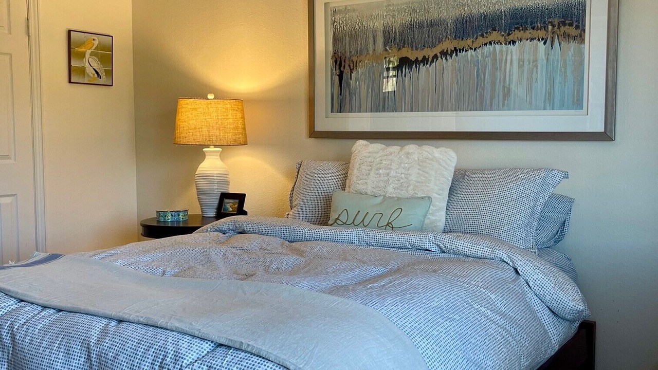 Photo of Bedroom in Solana Beach