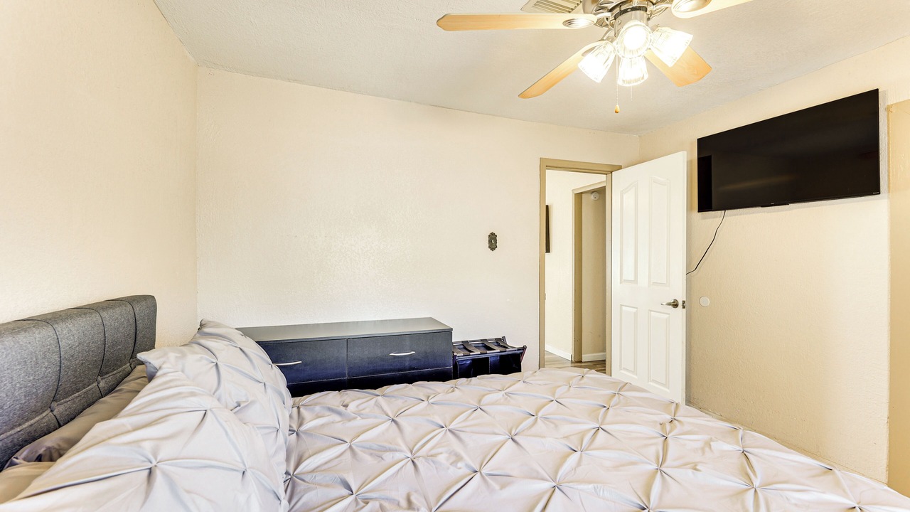 Photo of Bedroom in Superior