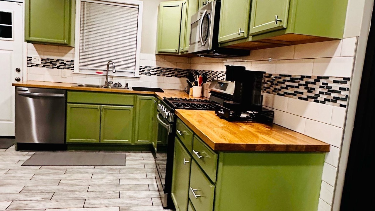 Photo of Kitchen in Mapleton/Fall Creek