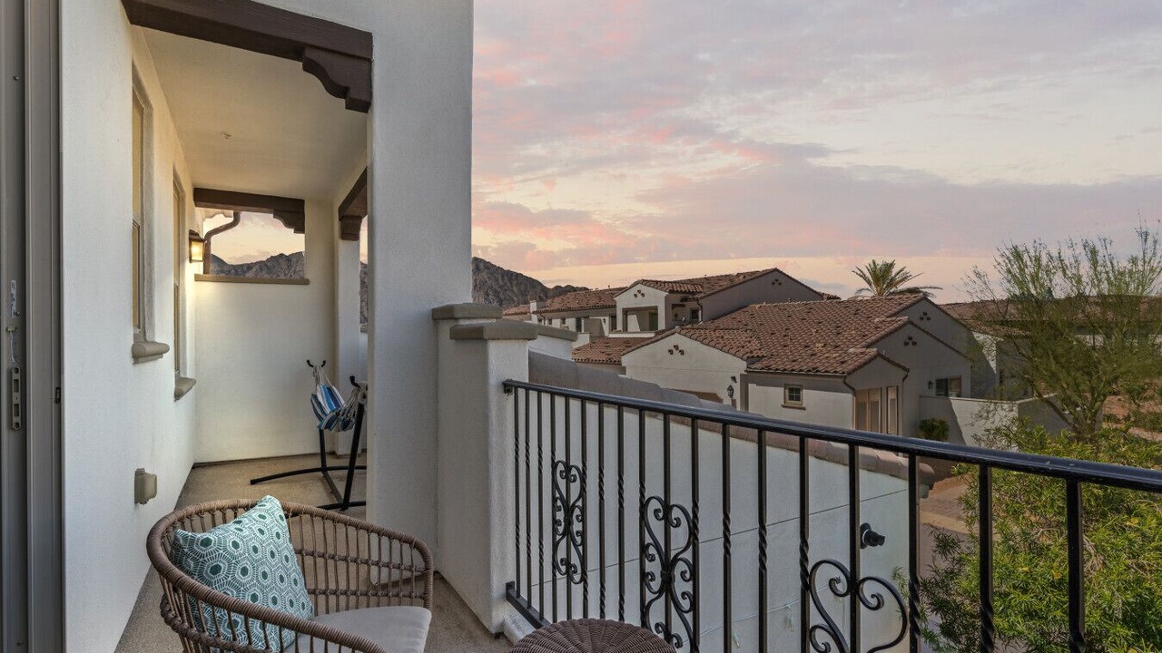 Photo of Patio Balcony in La Quinta