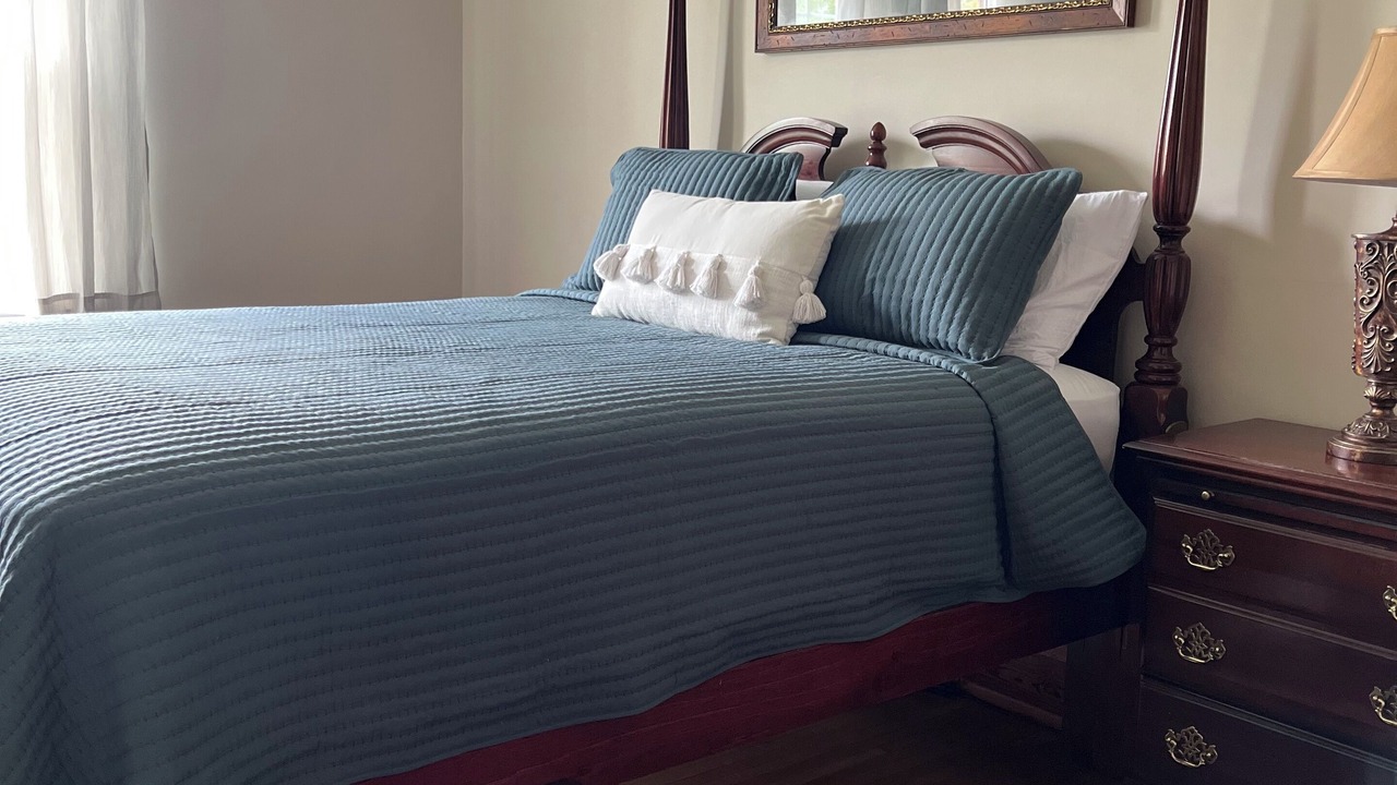 Photo of Bedroom in New Haven